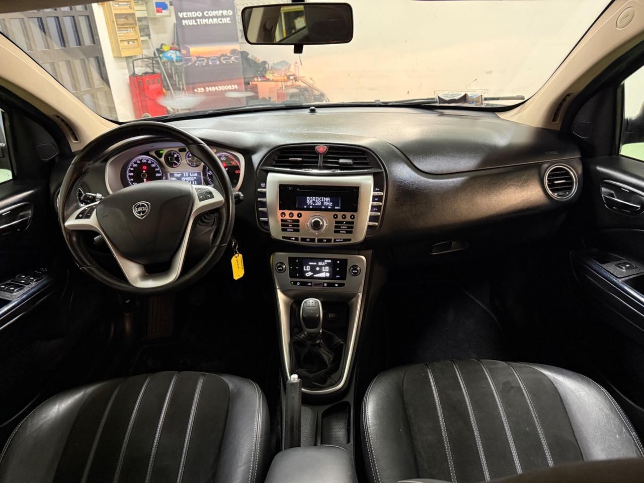 Lancia Delta 1.6 MJT Gold