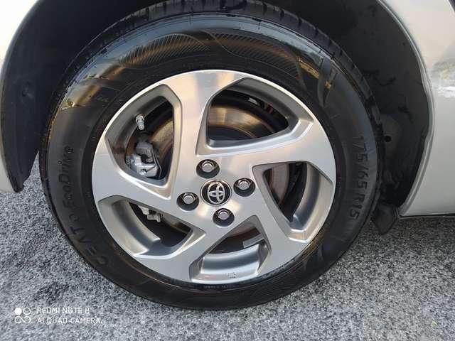 Toyota Yaris Yaris III 2015 5p 1.5h Active
