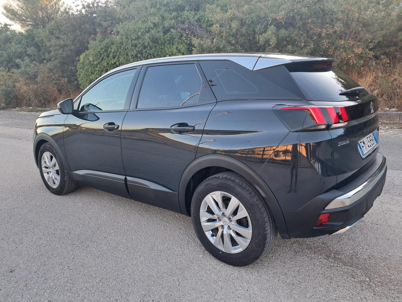 Peugeot 3008 BlueHDi 120 S&S BC Business