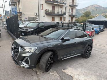 Audi Q3 35 TDI S tronic Identity Black