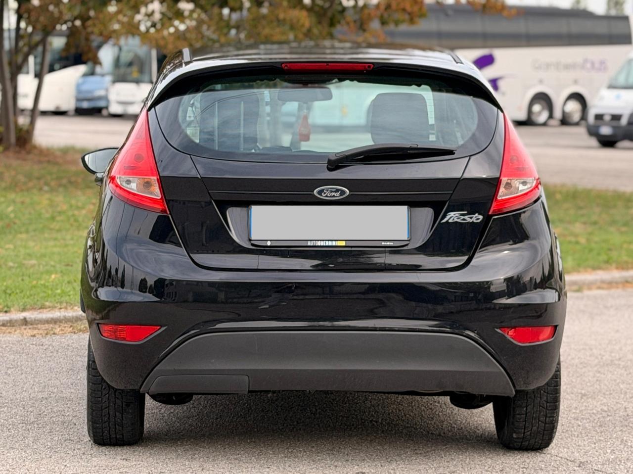 Ford Fiesta 1.4 5 porte Bz.- GPL Titanium