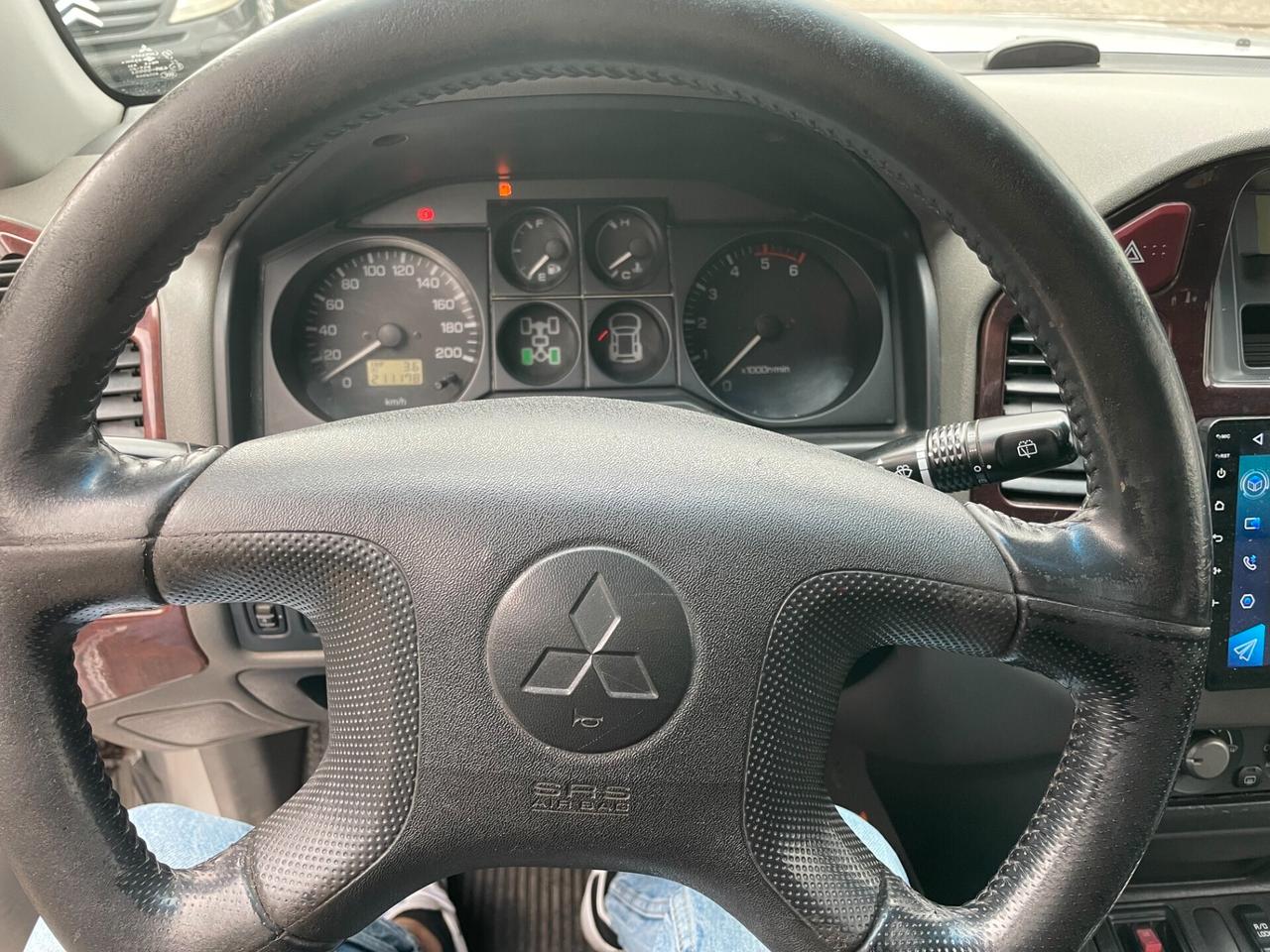 Mitsubishi Pajero 2.5 TDI 3p. GLX