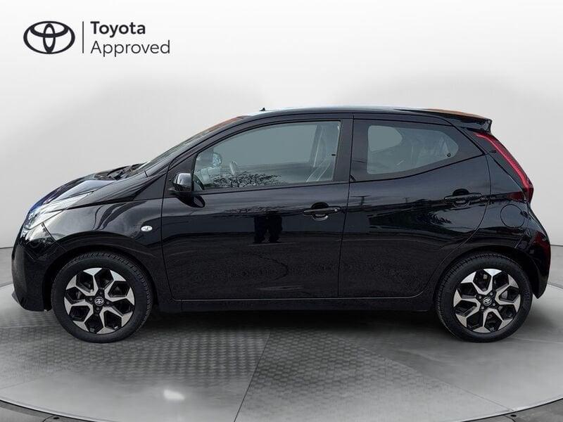 Toyota Aygo Connect 1.0 VVT-i 72 CV 5 porte x-play