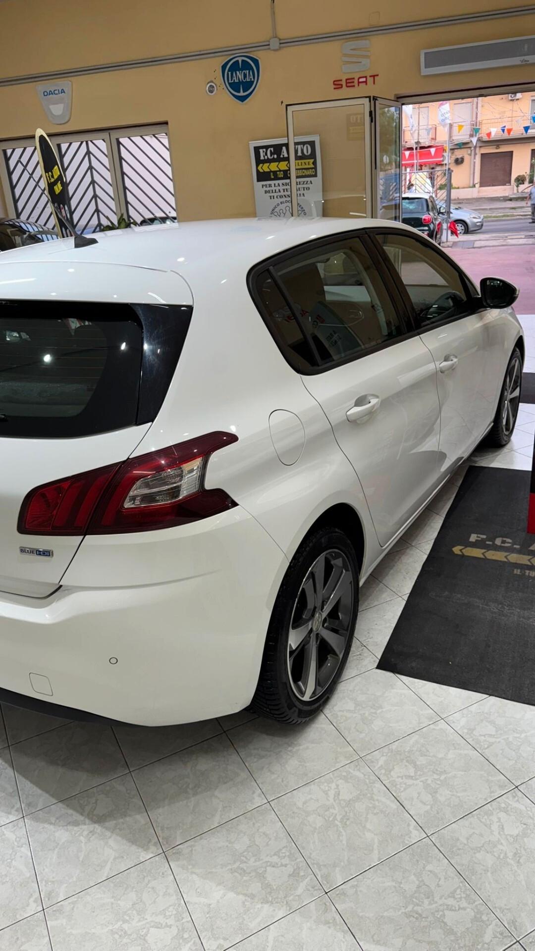 Peugeot 308 BlueHDi 120 S&S EAT6 GT Line