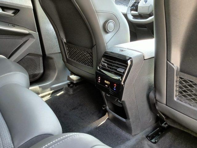 PEUGEOT 5008 Hybrid 145 e-DCS6 GT