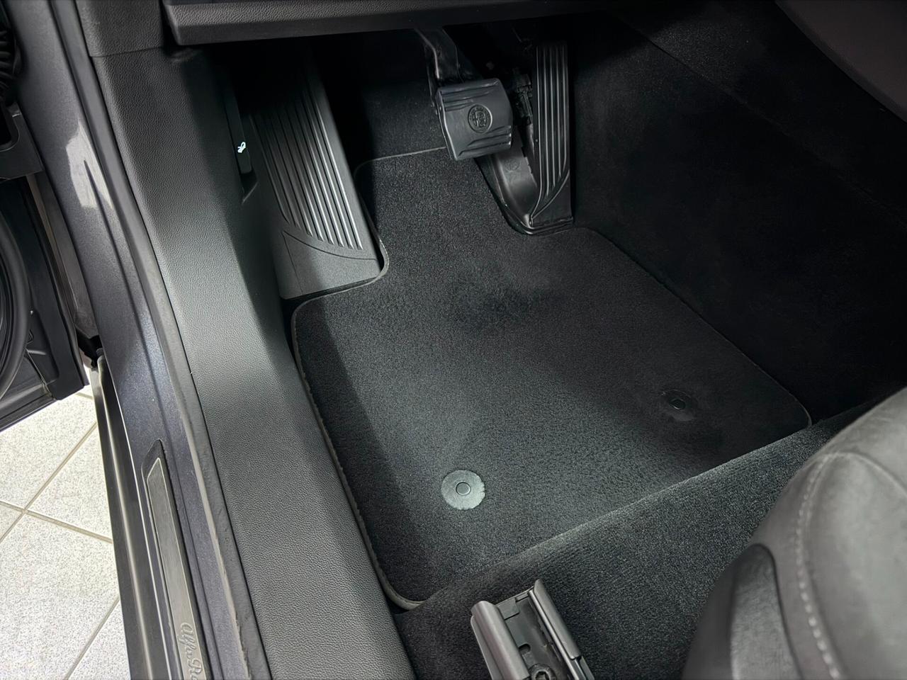 Alfa Romeo Stelvio 2.2 TD 160 CV SUPER BLOCK SHAFT DISTRIBUZIONE OK