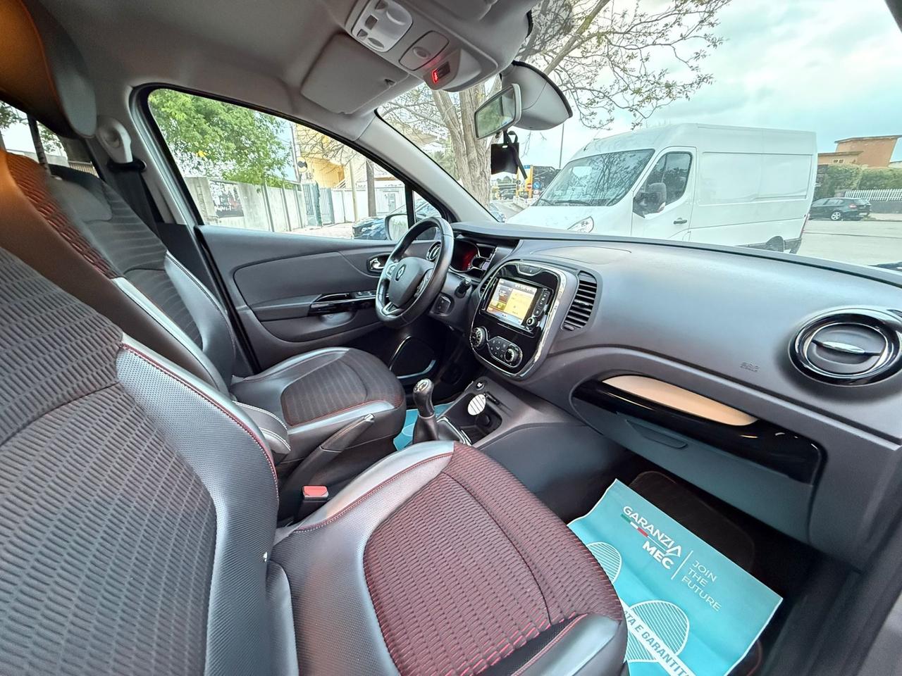 Renault Captur KM. 68.000!! dCi 8V 90 CV NEOPATENTATI
