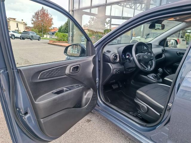 HYUNDAI i10 1.0 MPI AT Tech