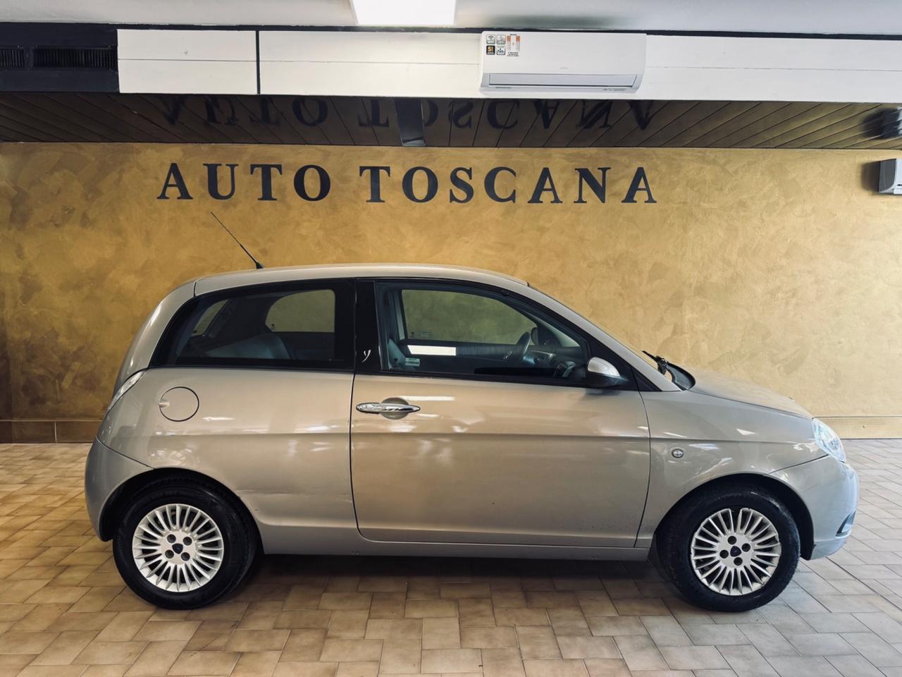 Lancia Ypsilon 1.2 Argento