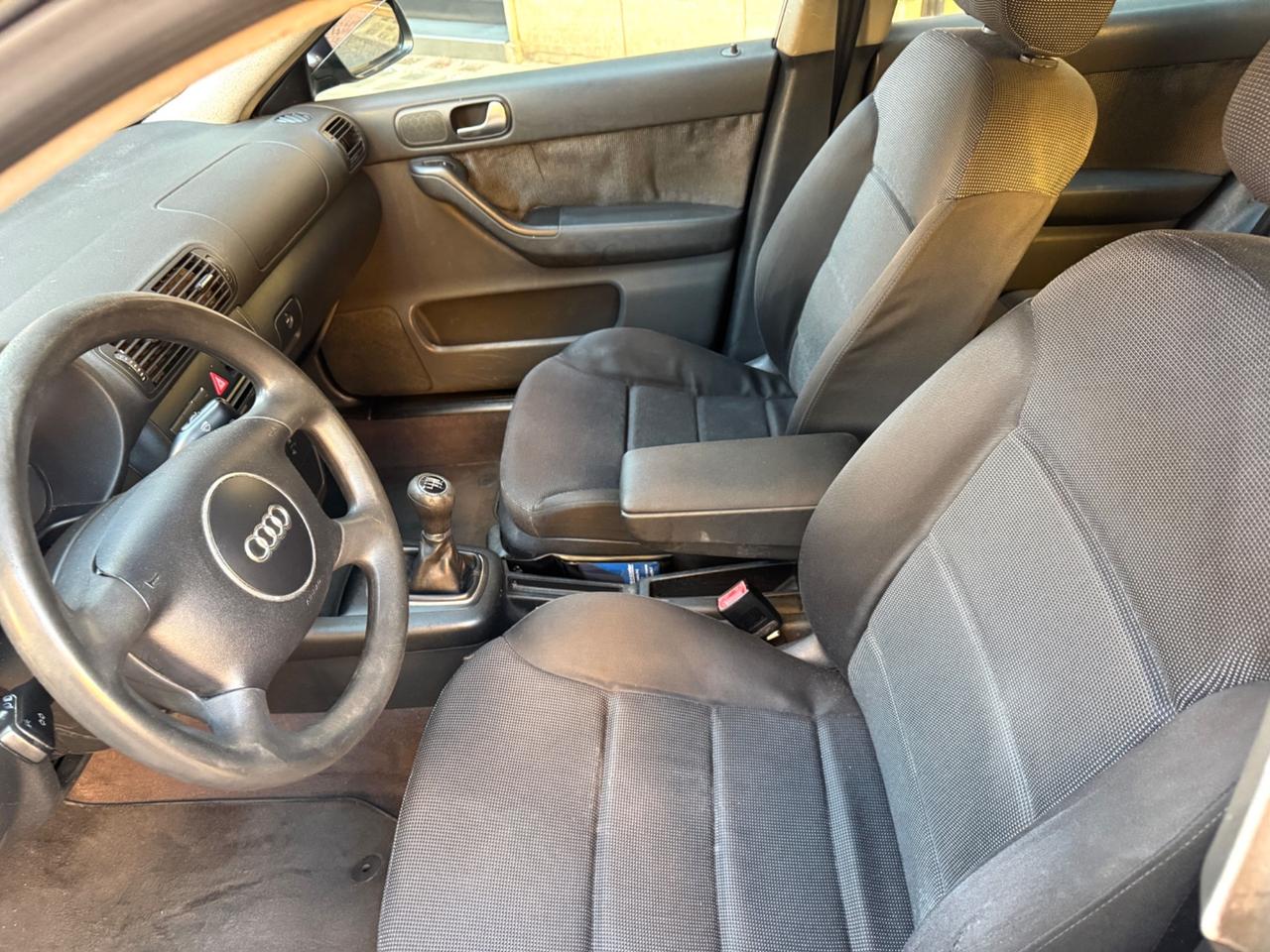 Audi A3 1.9 TDI/130cv 5porte consegna tutta italia