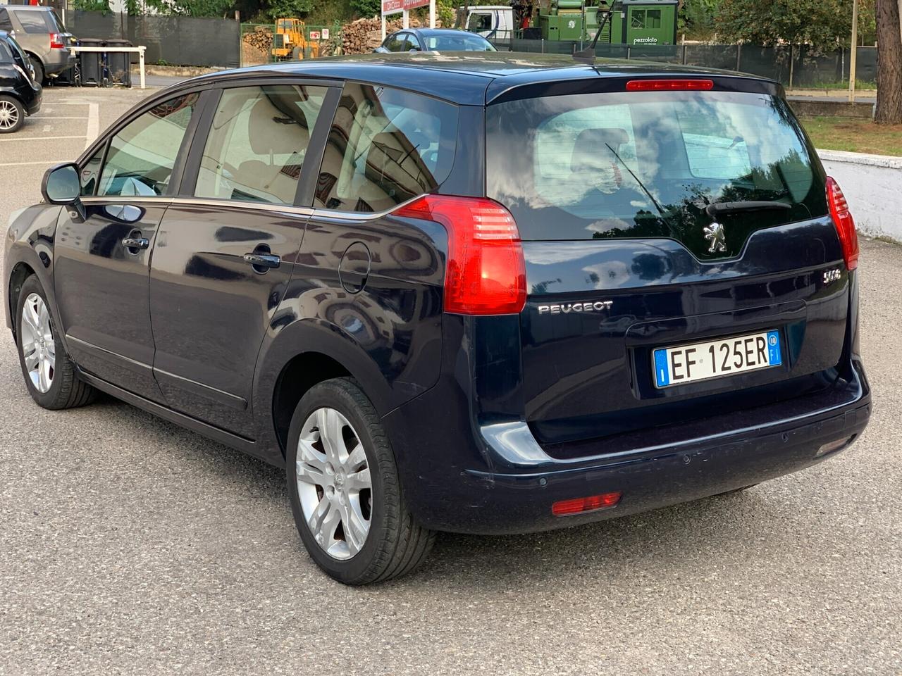 Peugeot 5008 1.6 HDi 112CV Premium 7 Posti