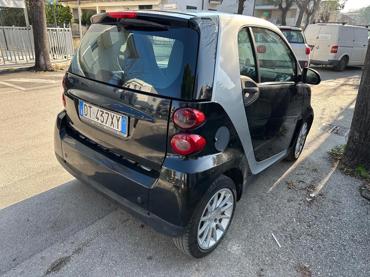 Smart ForTwo 1000 benzina 2009
