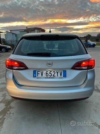 Opel Astra 1.6 CDTi 110CV S&S Business Sports Tourer