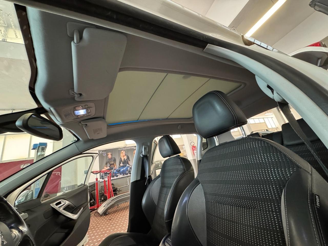 Peugeot 2008 1.2 VTi 82CV Allure NEOPATENTATI - FINANZIABILE