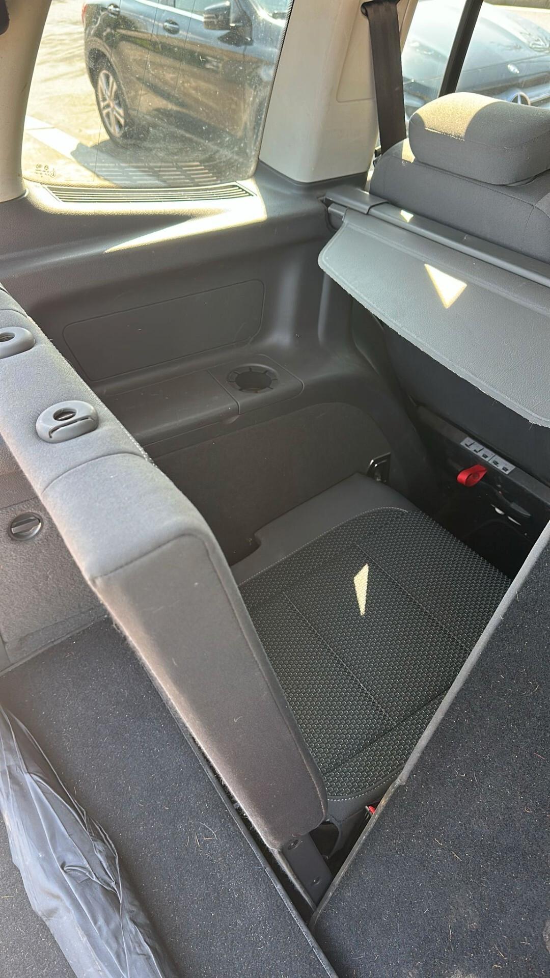 Volkswagen Touran 1.6 TDI Comfortline