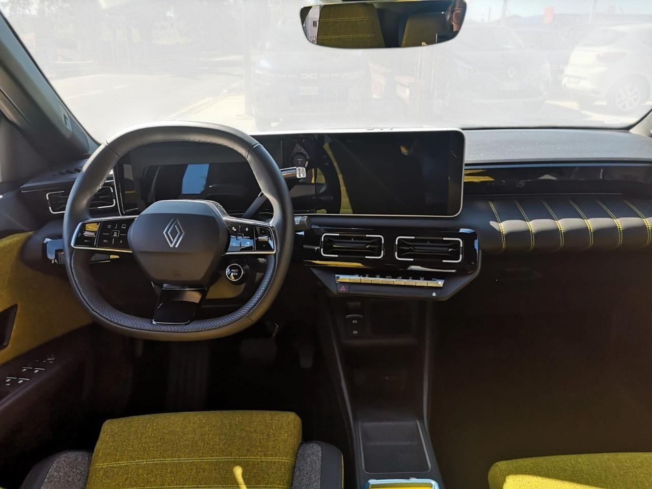 Renault 5 E-Tech Electric 150 CV Comfort Range Iconic Cinq