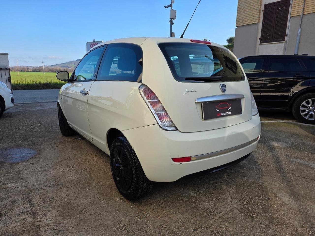 Lancia Ypsilon 1.2 Benzina