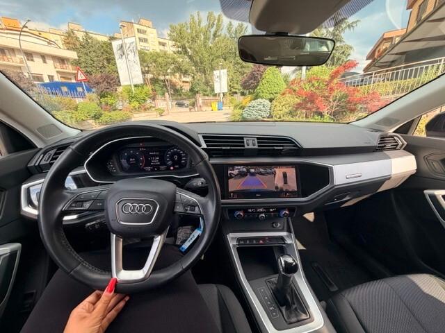 Audi Q3 SPB 35 TDI quattro Business Plus