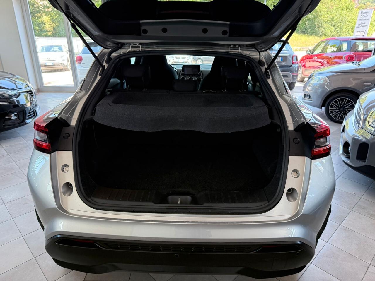 Nissan Juke 1.0 DIG-T 114 CV Tekna