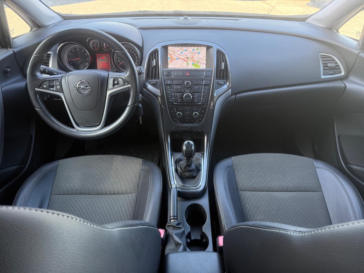 Opel Astra 1.4 Turbo 140CV Sports Tourer GPL Cosmo