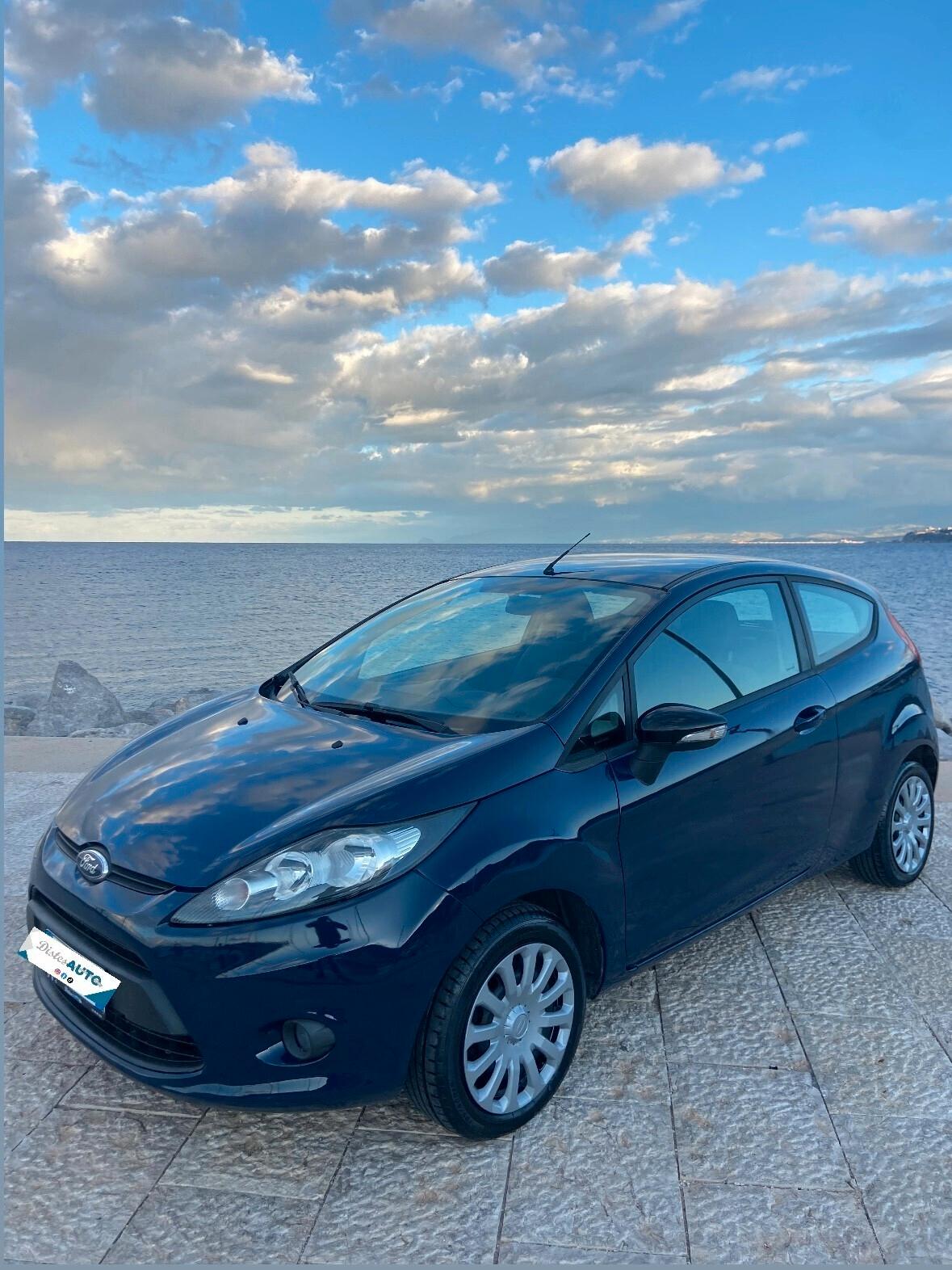 Ford Fiesta pari al nuovo neopatentati 3295974916