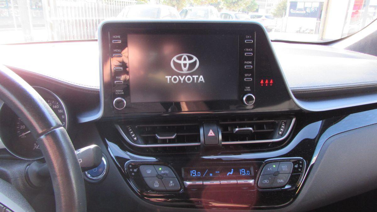 TOYOTA - C-HR - 1.8 Hybrid E-CVT Trend OMOLOGATA AUTOCARRO