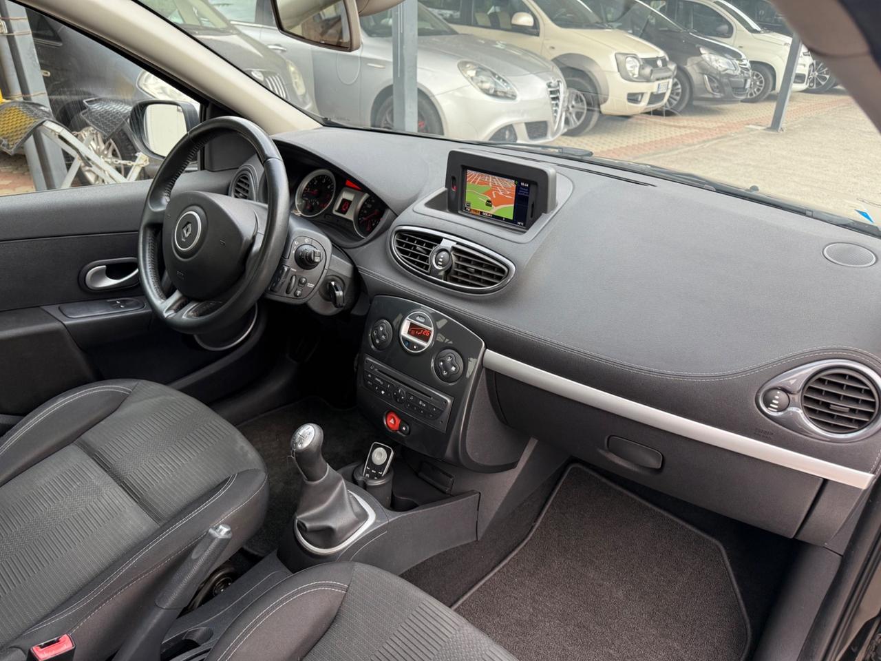 Renault Clio 1.5 dCi 90CV 5 porte Km Certificati