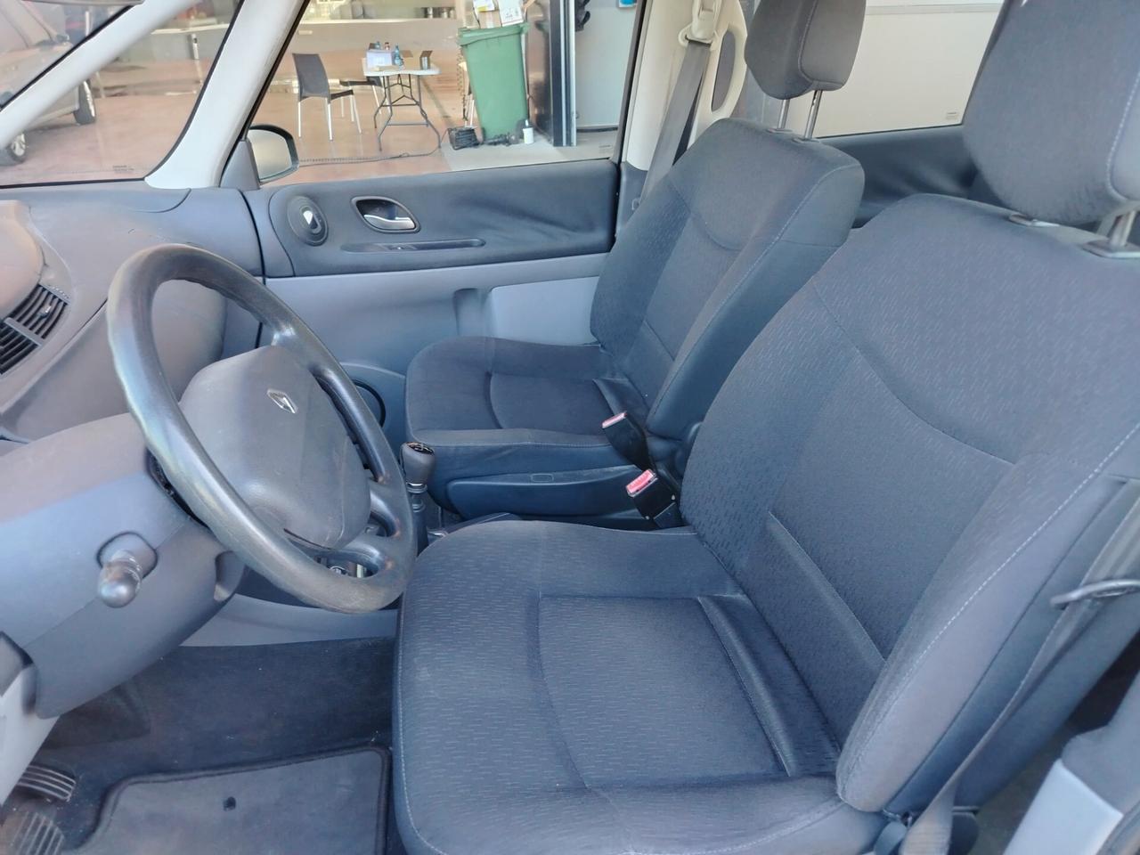 Renault Espace Grand Espace 2.0 dCi 150CV Dynamique