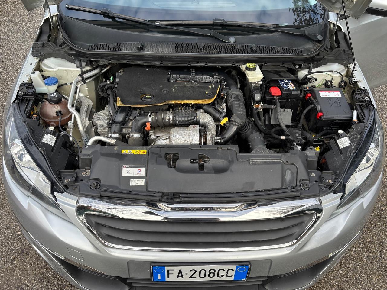 Peugeot 308 HDI 120CV SW OK NEOPATENTATI