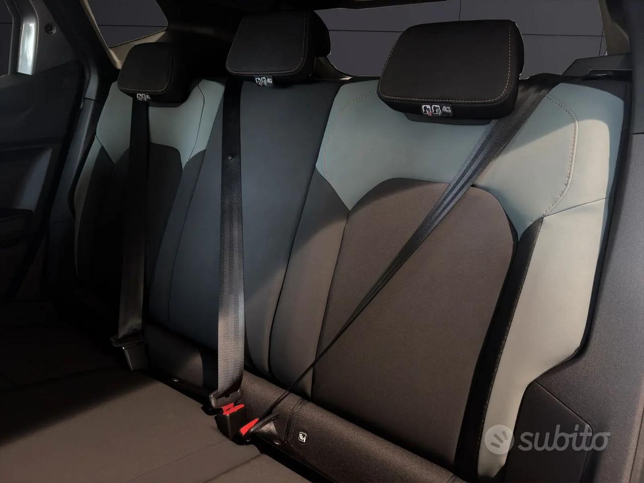 Dacia Duster HYBRID-G 150cv AUTO 4x4 EXTREME