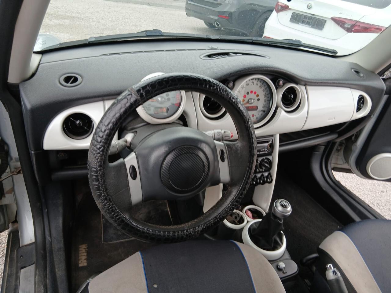 Mini 1.6 16V One GPL