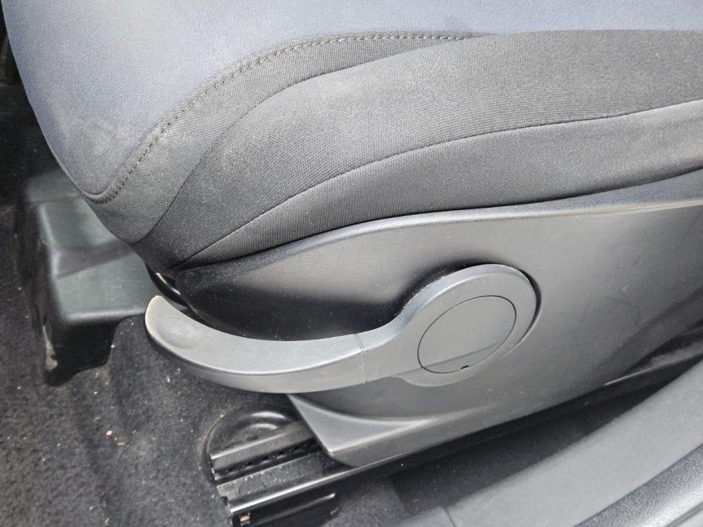Lancia Ypsilon 1.0 FireFly 5 porte S&S Hybrid Gold tua da €125,00
