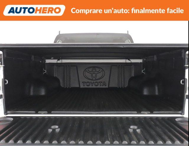 TOYOTA Hilux 2.4 D-4D 4WD 4 porte Double Cab Lounge
