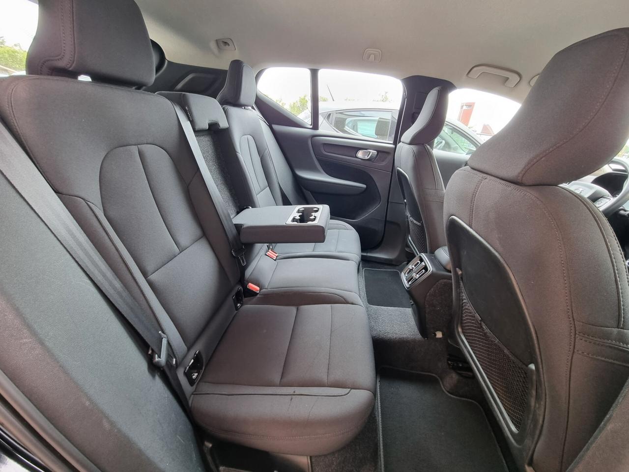 Volvo XC40 D3 Momentum Pro