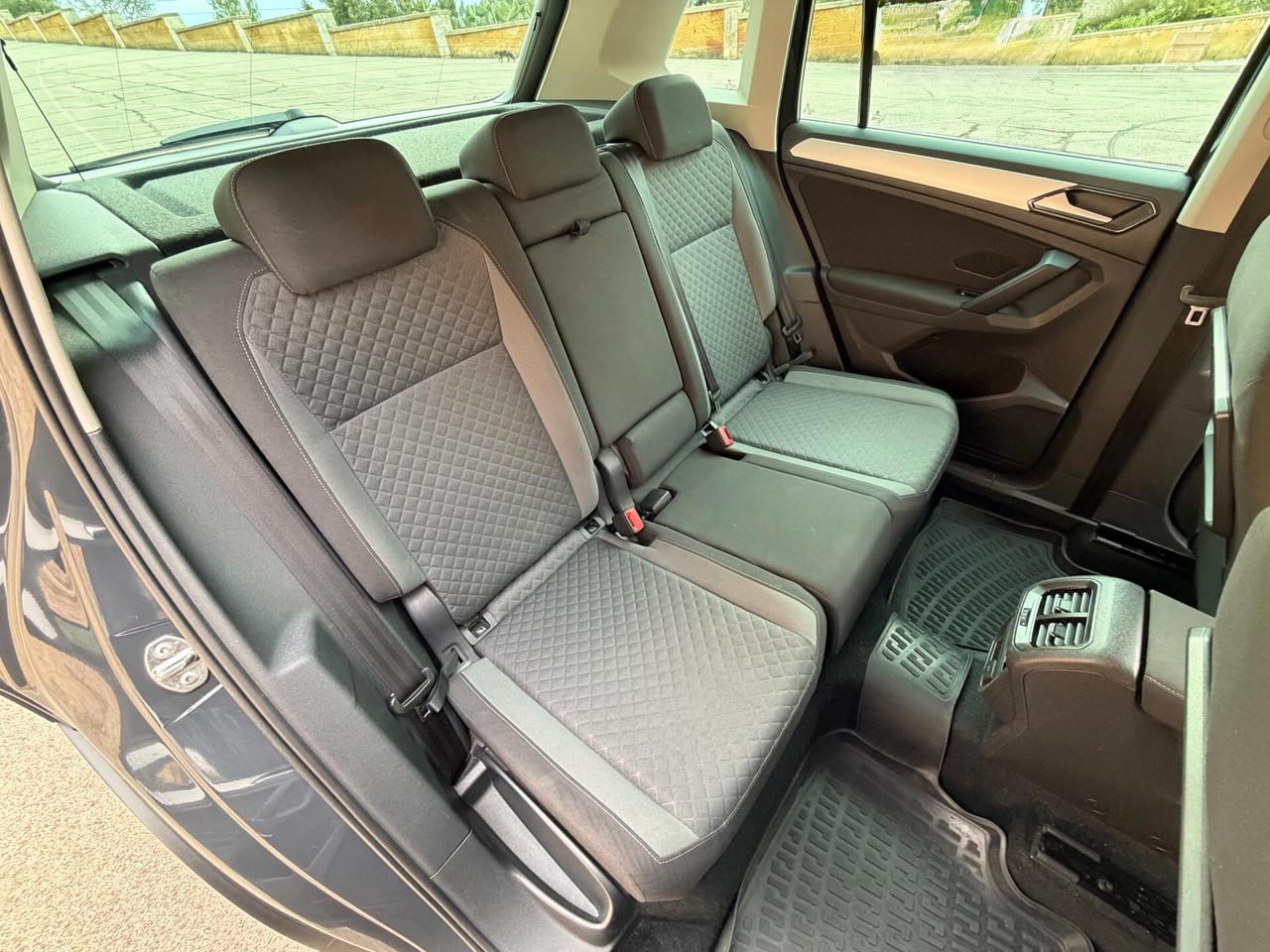 Volkswagen Tiguan/1.6 TDI 116CV/CAR PLAY/17"