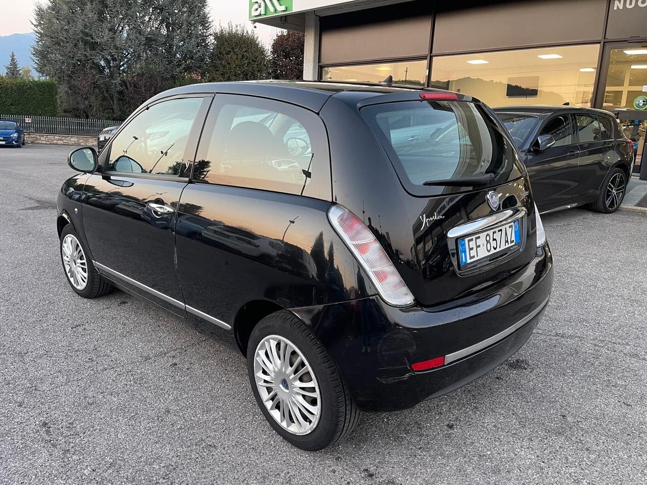 Lancia Ypsilon 1.2 69 CV Platino