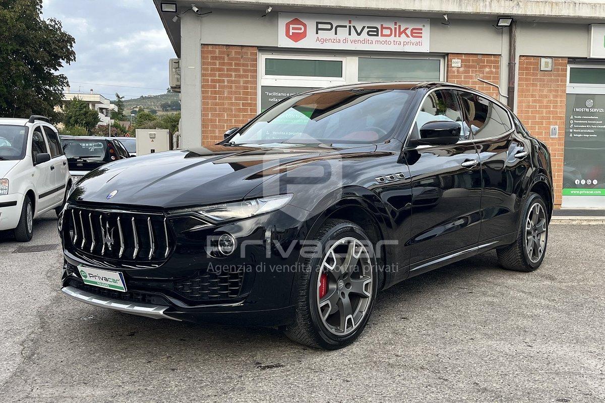 MASERATI Levante V6 Diesel 275 CV AWD