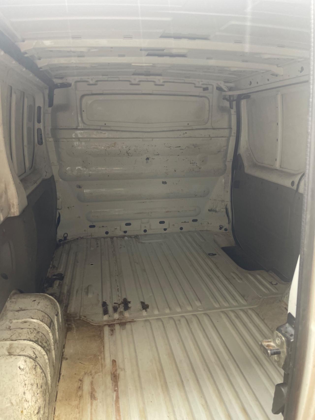 Renault T27 115 cv furgone