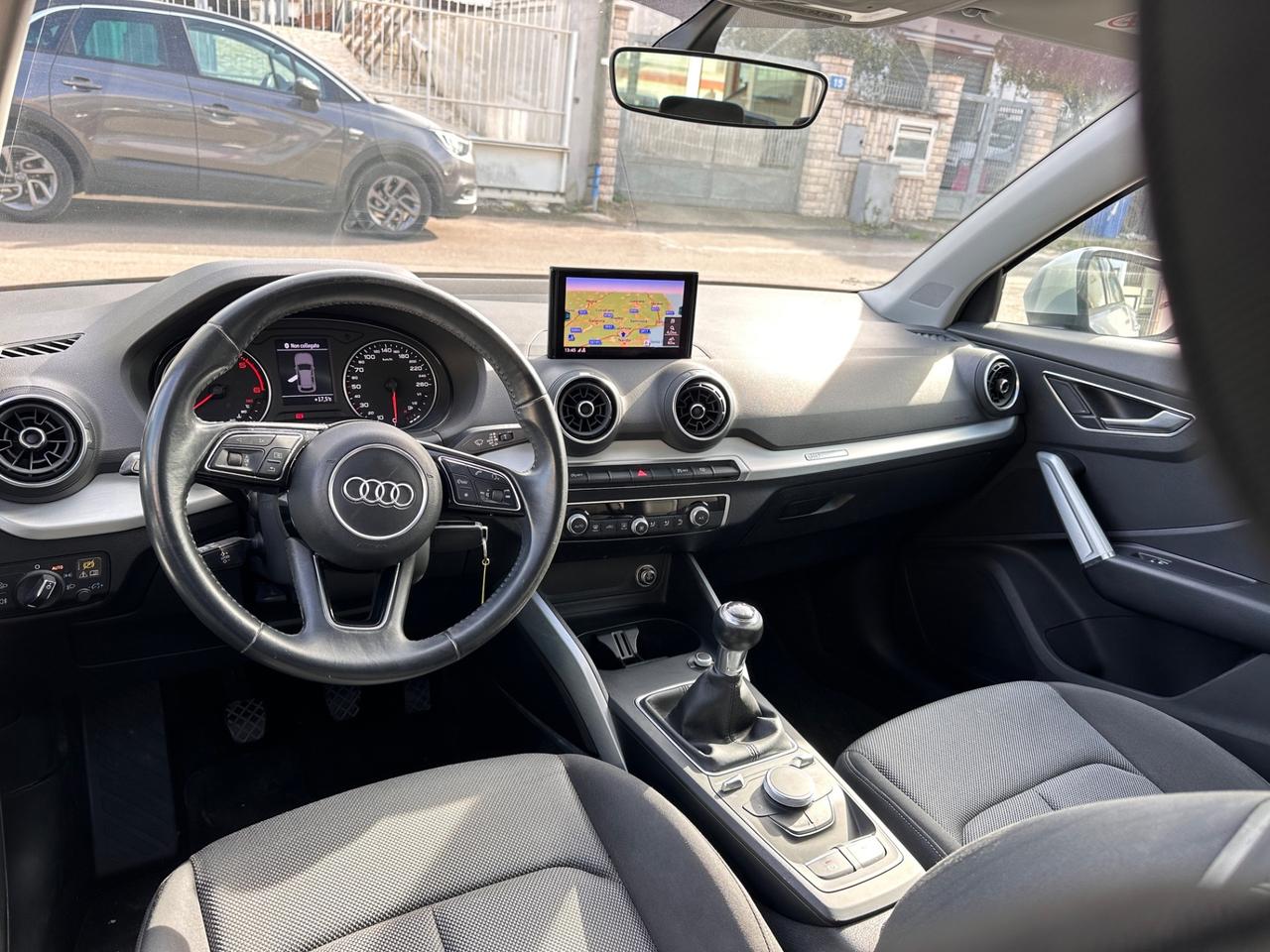 Audi Q2 1.6 TDI Sport-2018 LED/17"/NAVI