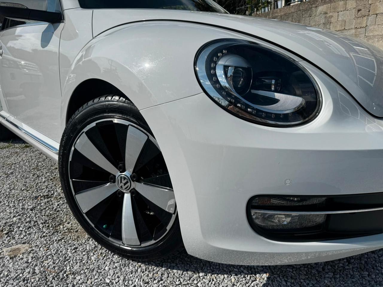 Volkswagen Maggiolino Cabrio 2.0 TDI Design BlueMotion Technology