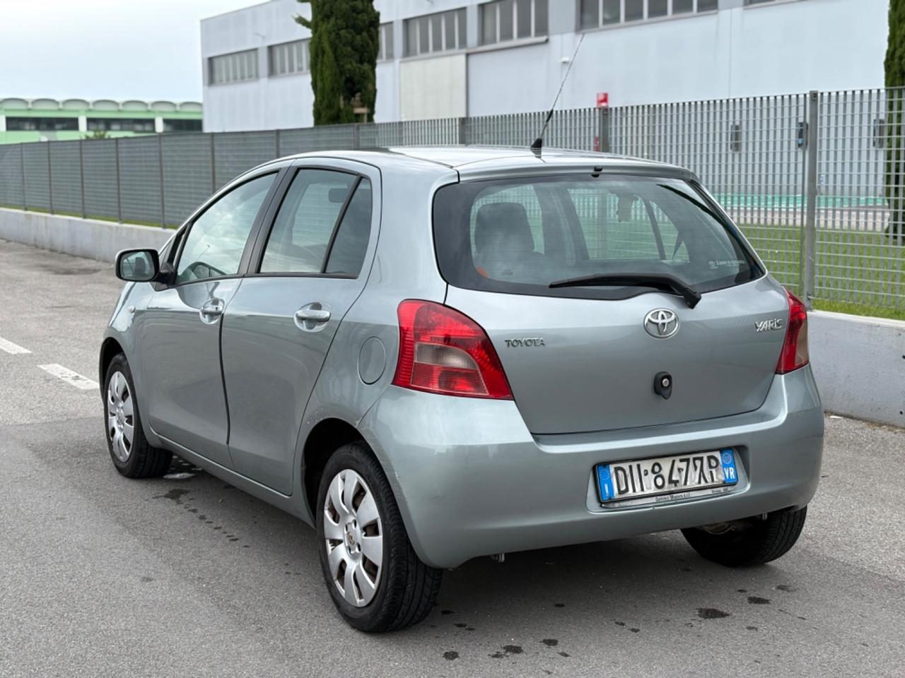 Toyota Yaris 1.0 5 porte 2007 Ok per neopatentati