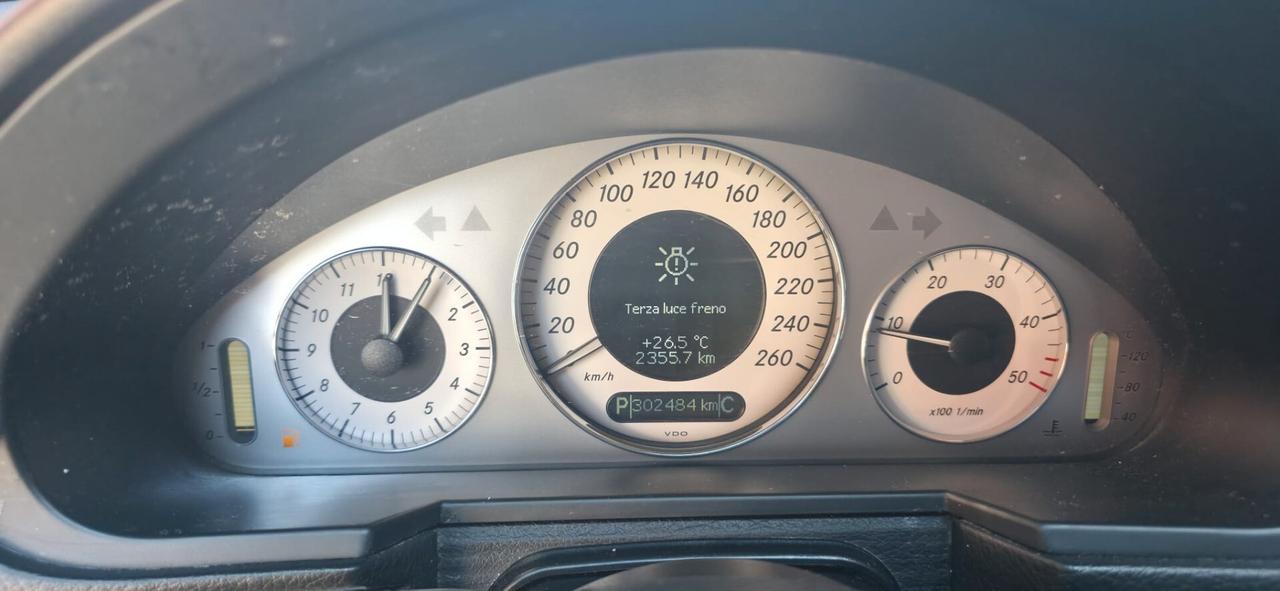 Mercedes-benz E 220 CDI cat Avantgarde