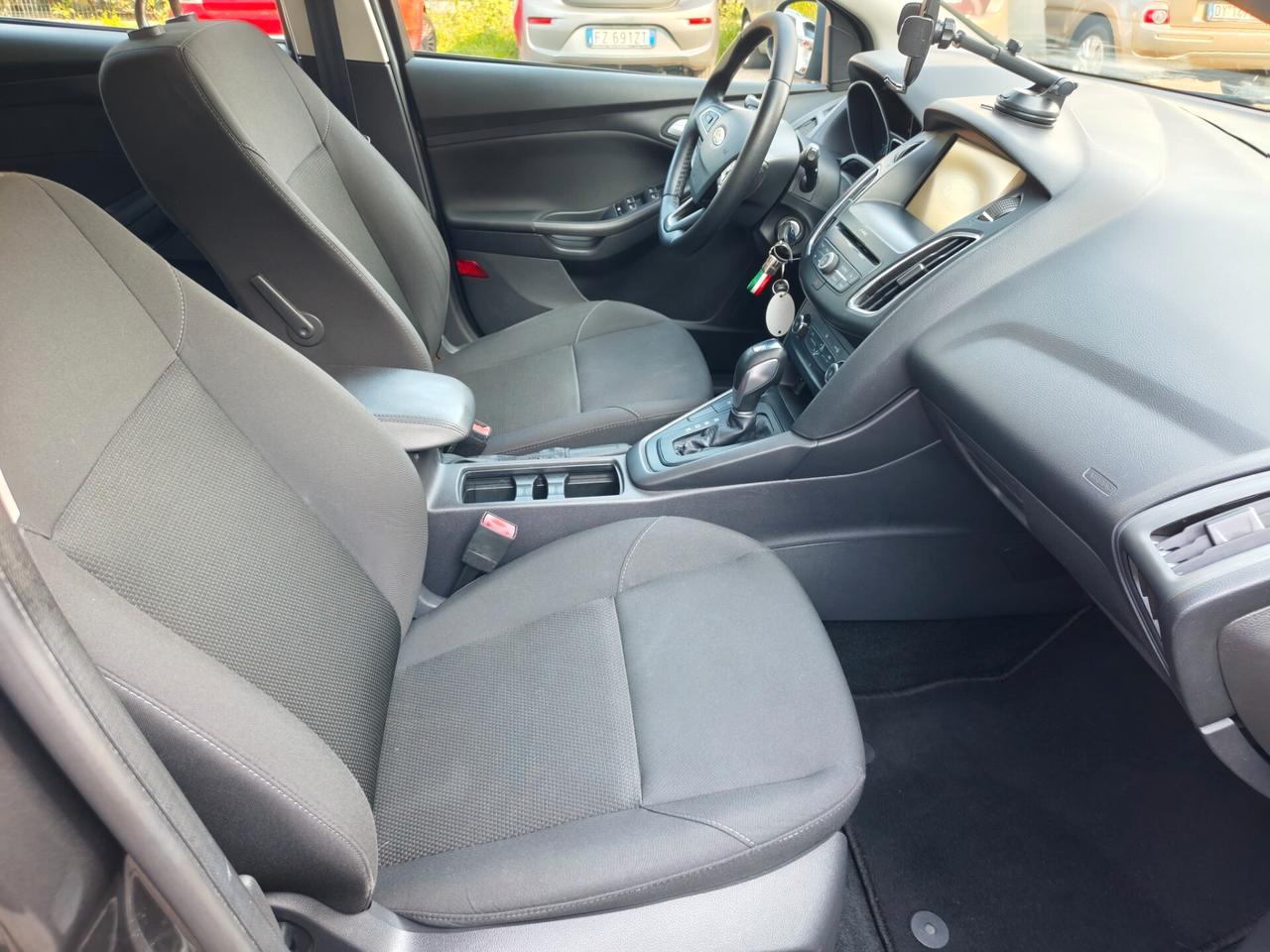Ford Focus 1.5 TDCi 120 CV Start&Stop Powershift SW Titanium