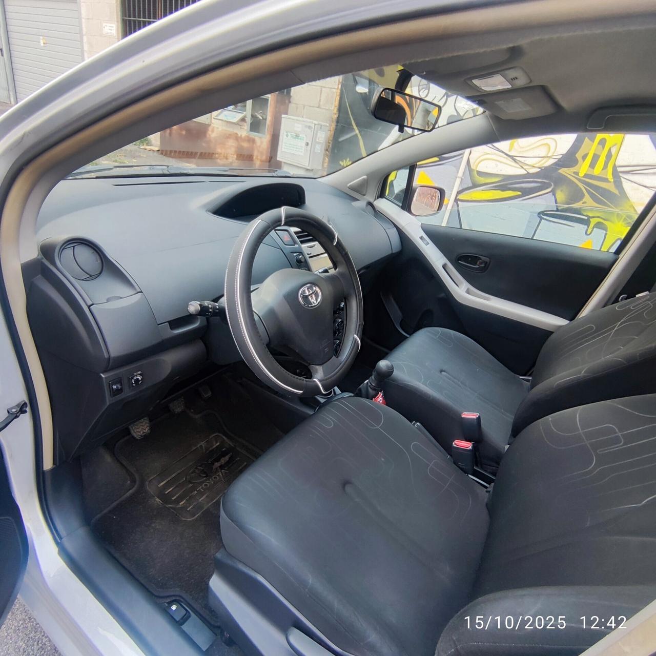 Toyota Yaris 1.0 5 porte Now cn gpl