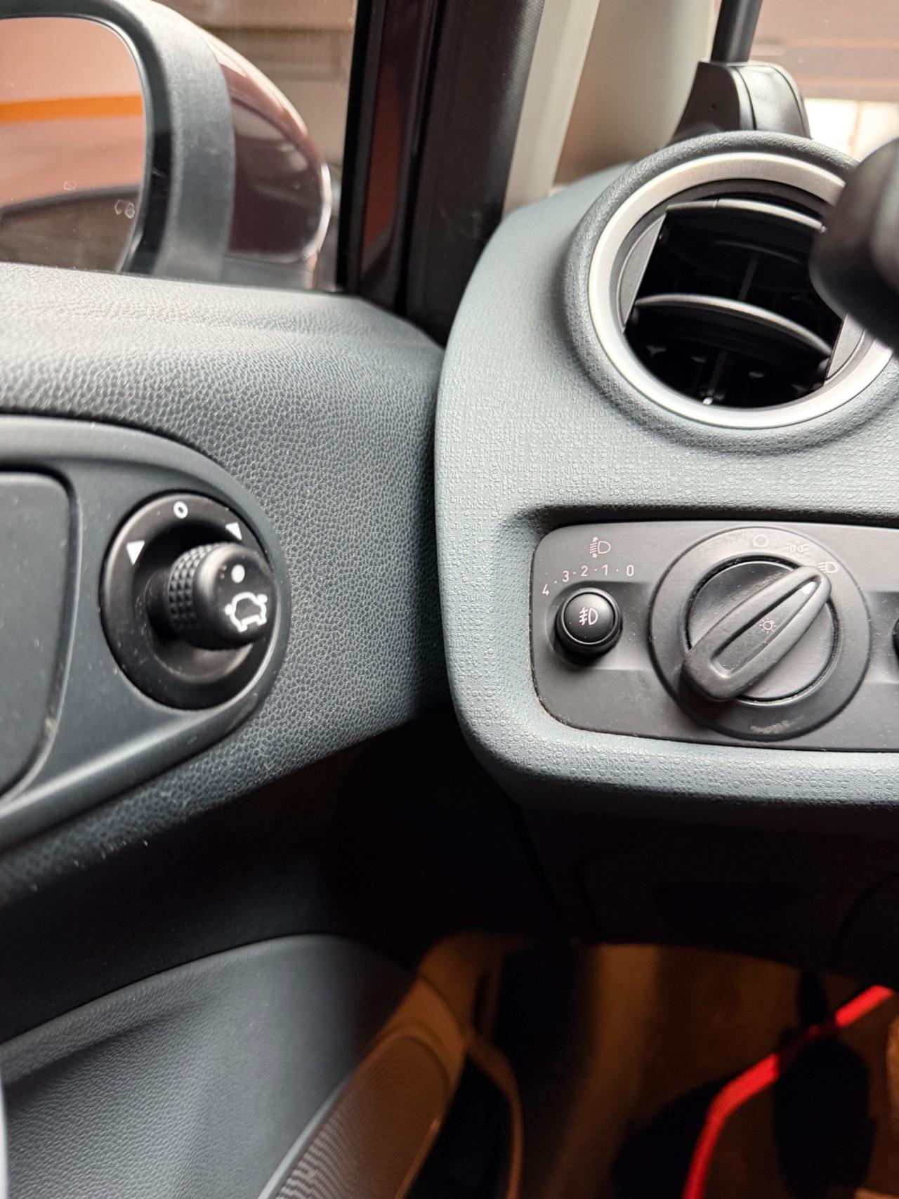 Ford Fiesta 1.2 Neopatentati Euro 5