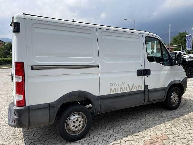 Iveco Daily 35S12 2.3 Hpi PC Cabinato