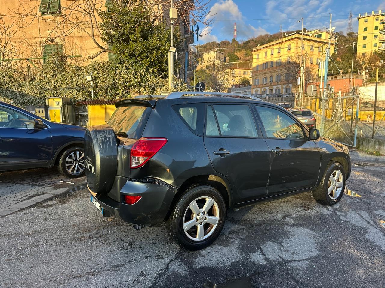 Toyota RAV 4 RAV4 2.2 D-4D 136 CV Luxury