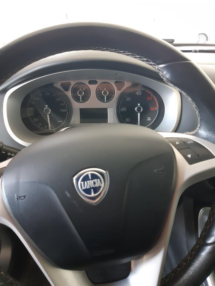 Lancia Delta 1.6 MJT DPF Oro unico proprietario