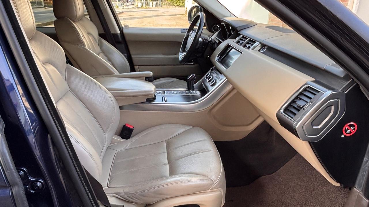Land Rover Range Sport 3.0 TDV6 HSE