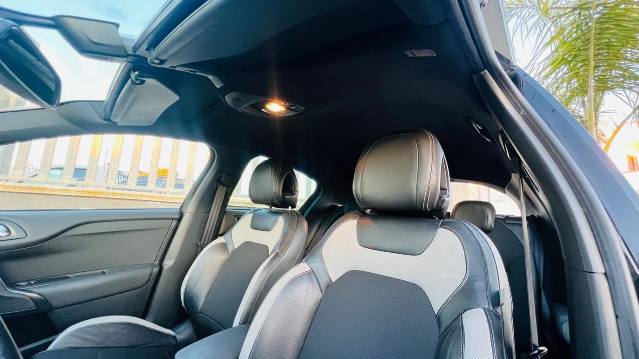 Ds DS4 4 1.6 e-HDi 110 airdream So Chic